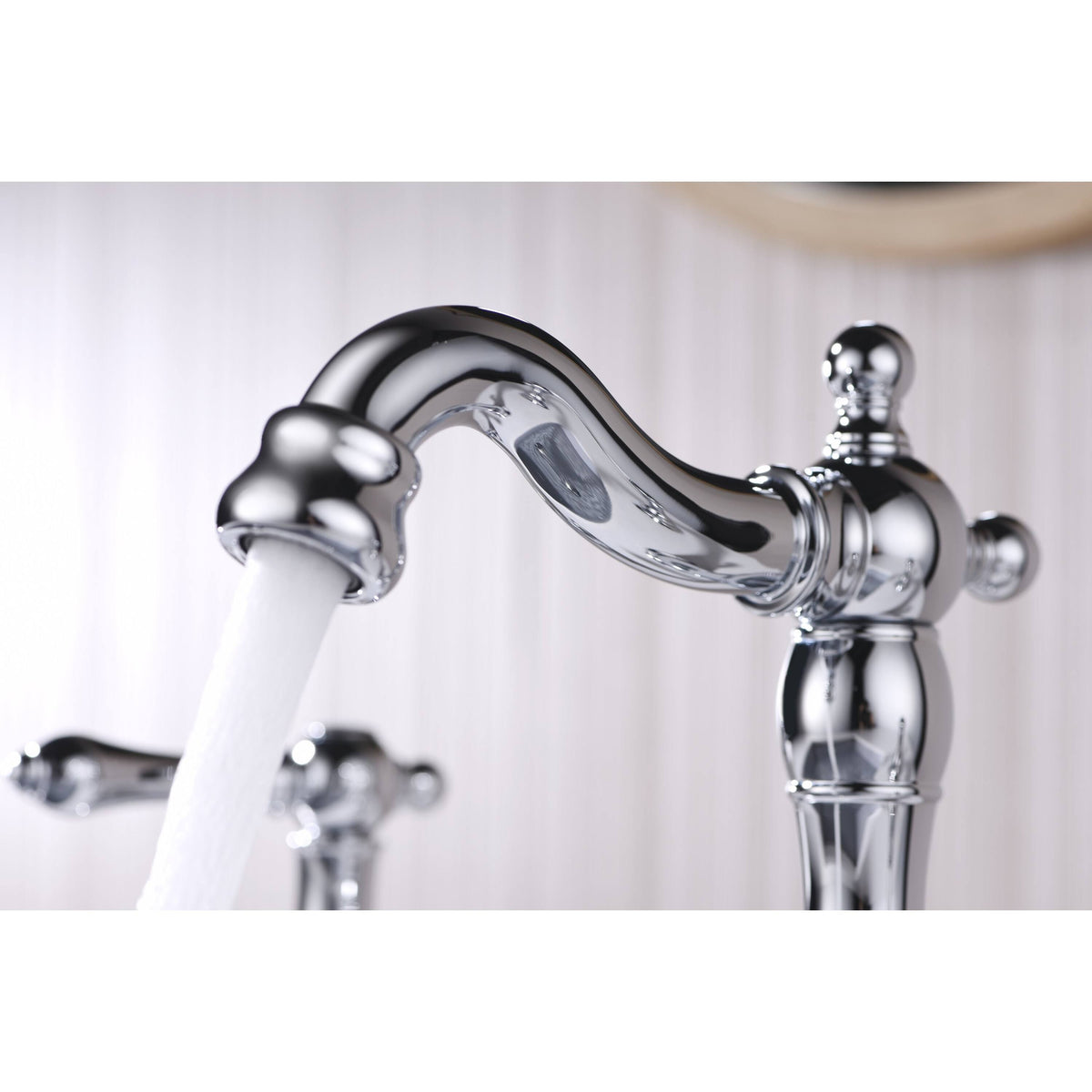 Chrome Two Handle Widespread Lavatory Faucet Z918