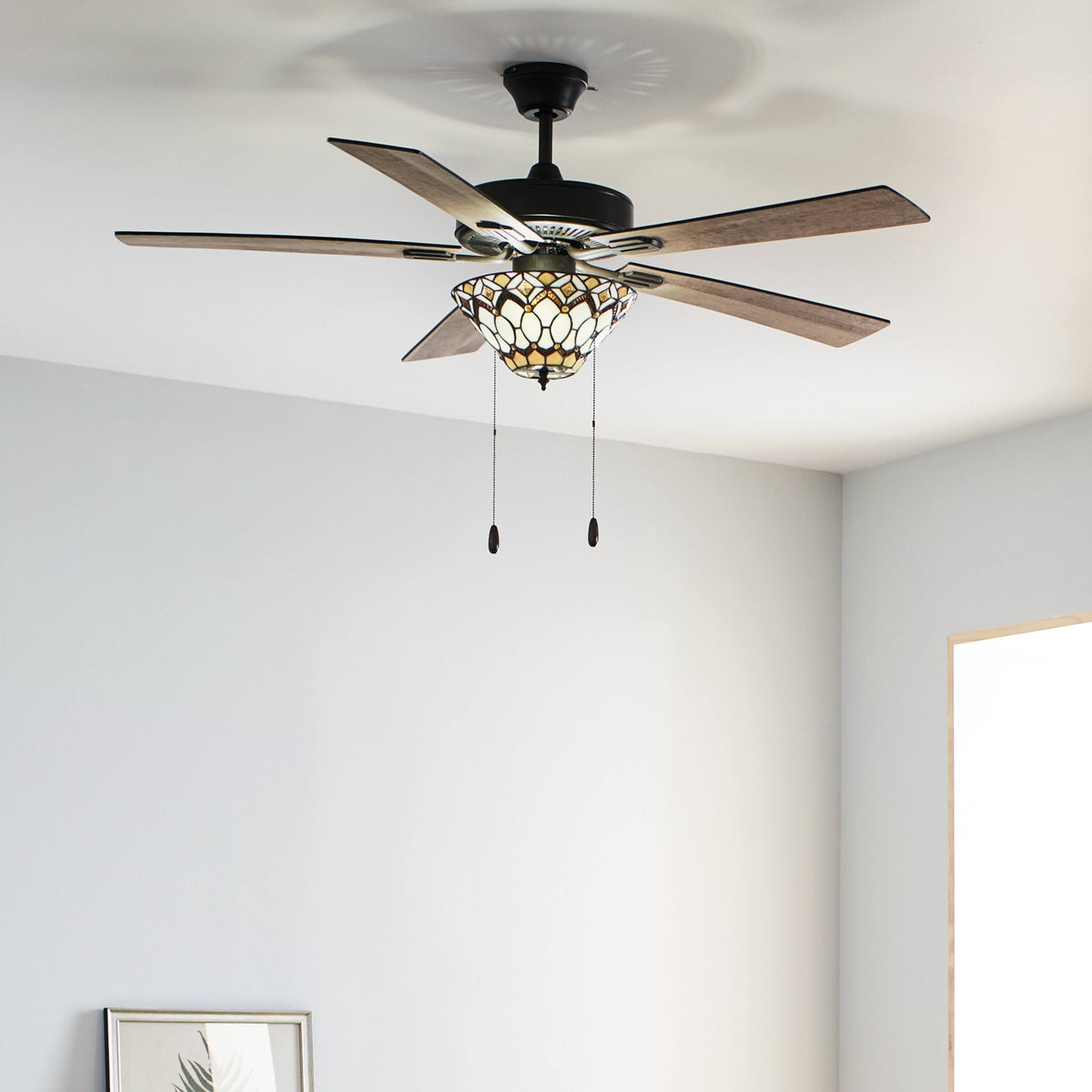 52x22 5-Blade LED Stained Glass Lighted Ceiling Fan E188038