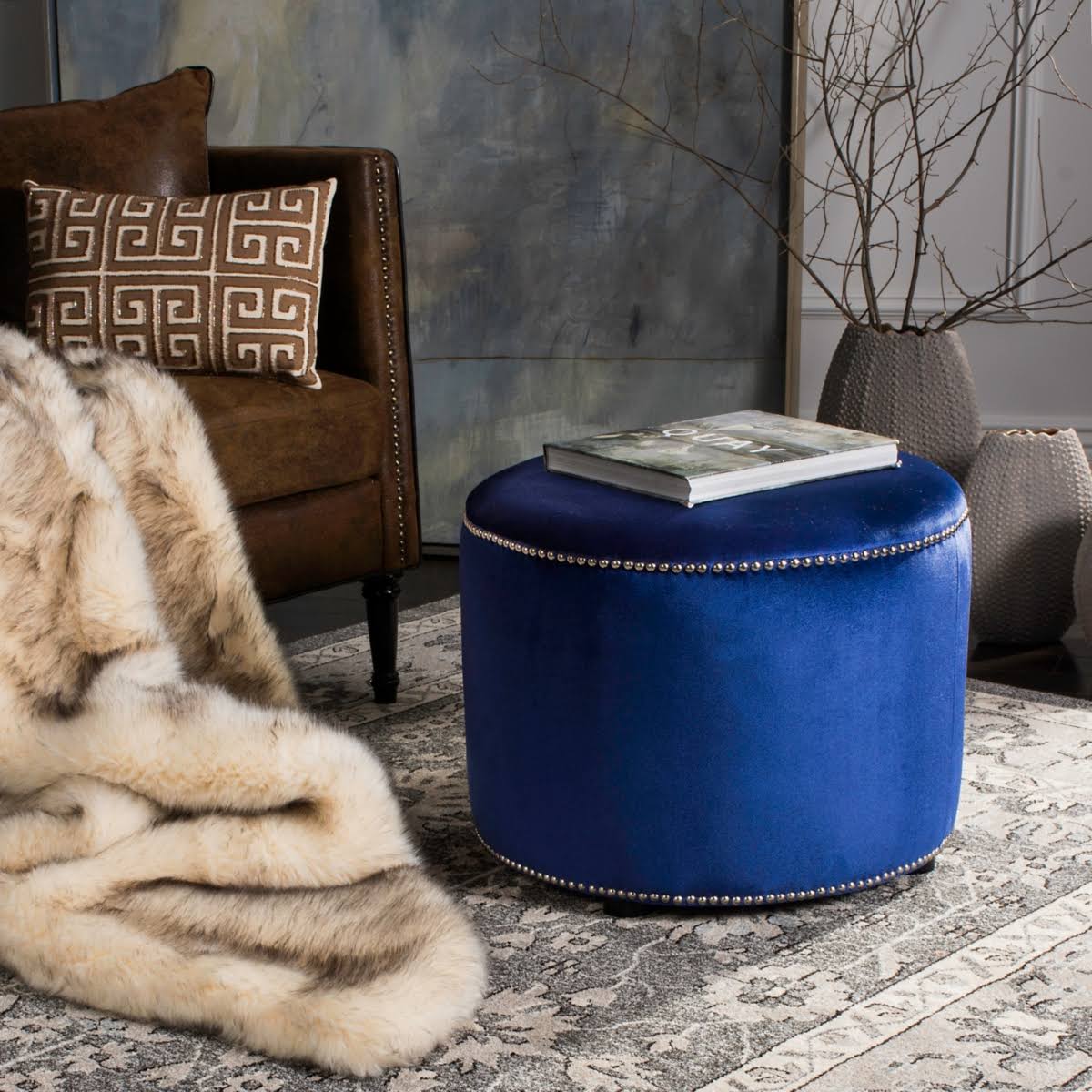 Black Ottoman E3853