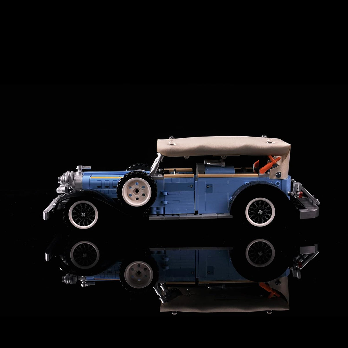 Retro Sports Car MOC Building Blocks, 1:14 Scale, 785 Pcs Q336028