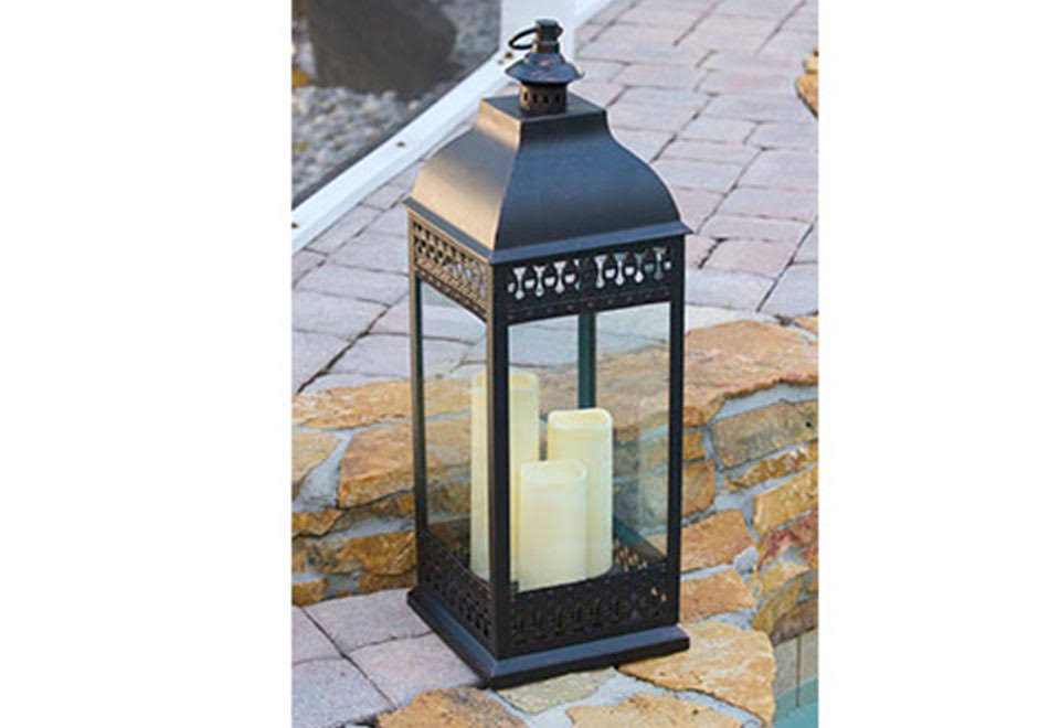 Red Triple LED Candle Lantern L824888