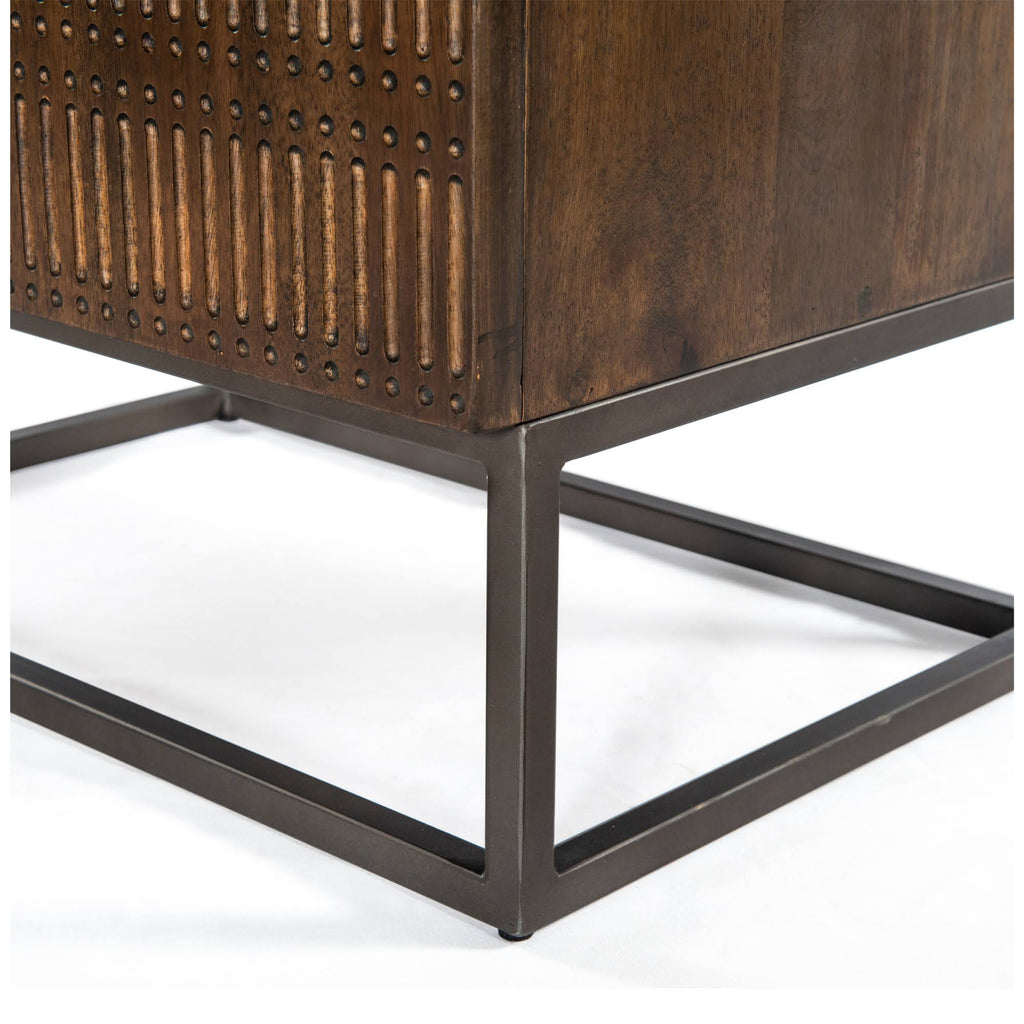 Cabinet Nightstand L525
