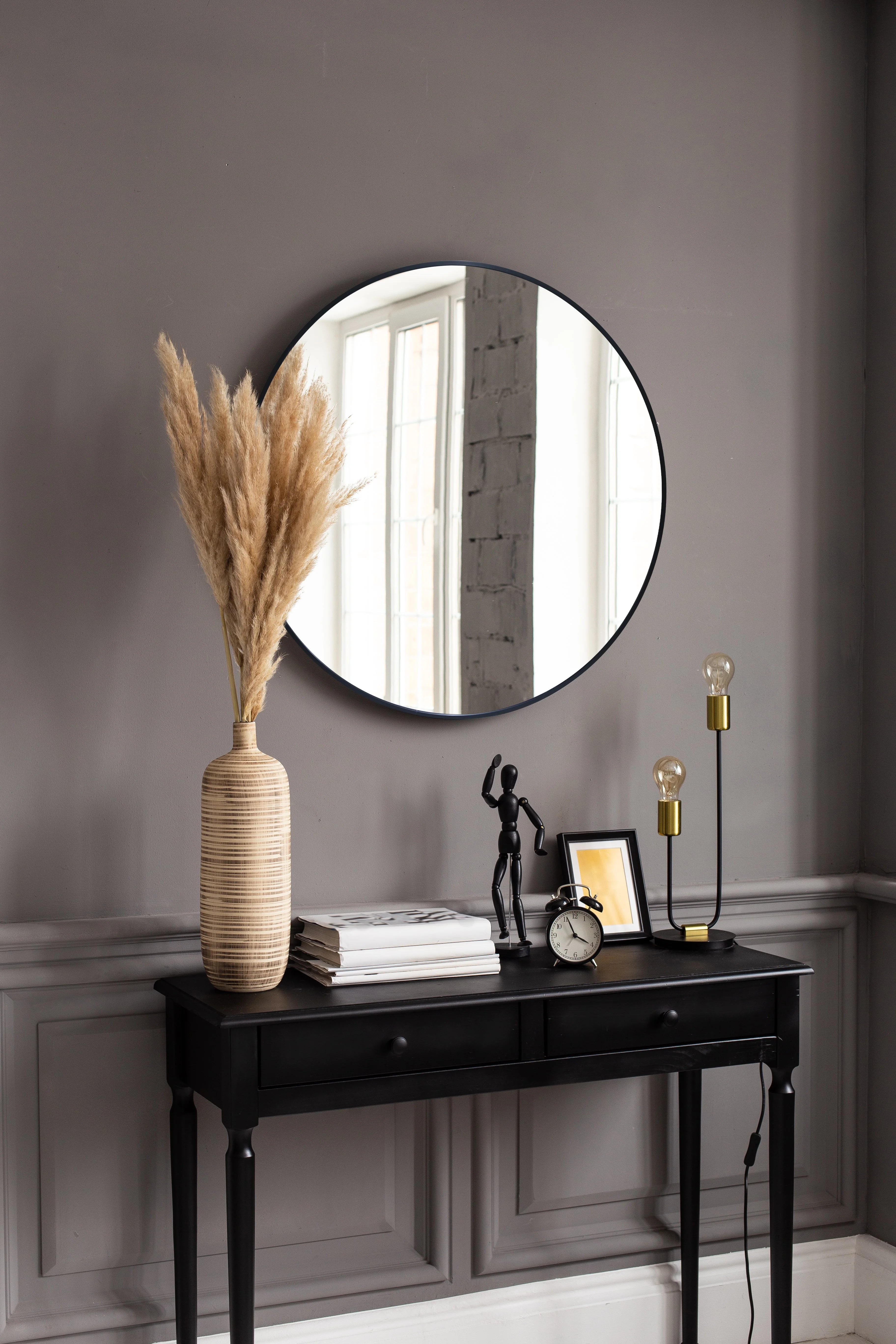 Black Finish Round Wall Mirror E339