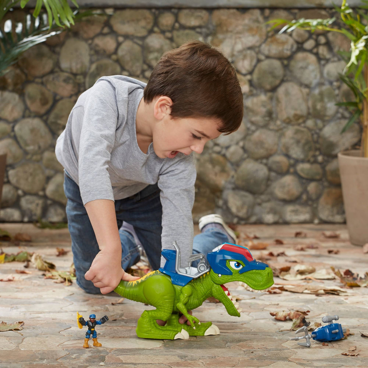 Troopersaurus and Bobby Badge K743575