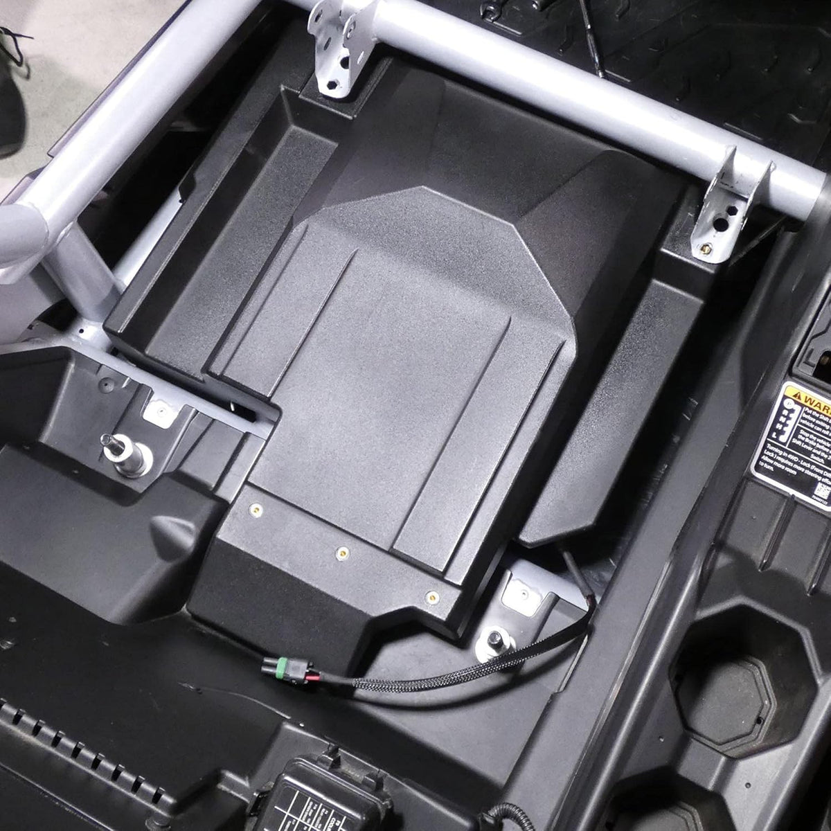12 Loaded Subwoofer Enclosure J68744