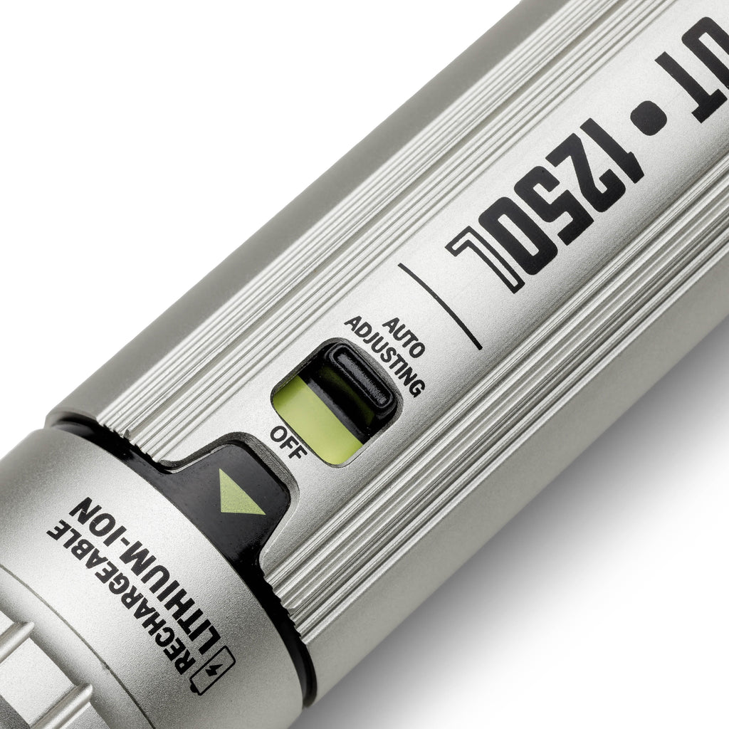 1250 Lumen Rechargeable LED Flashlight N644