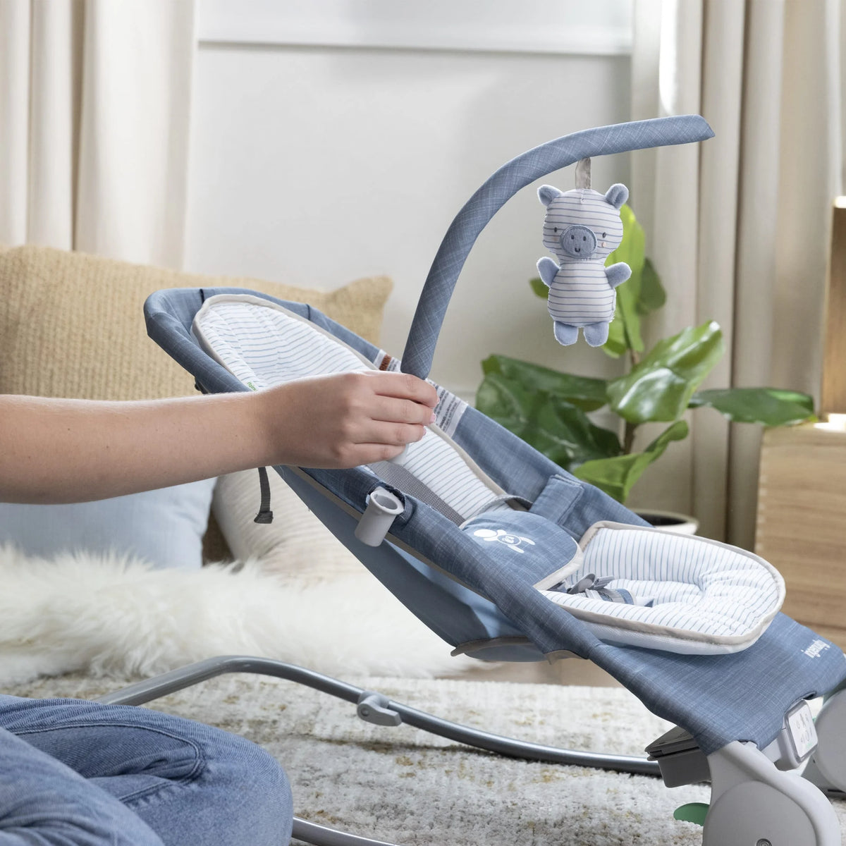 Blue Chambray Baby Massage Seat D989357