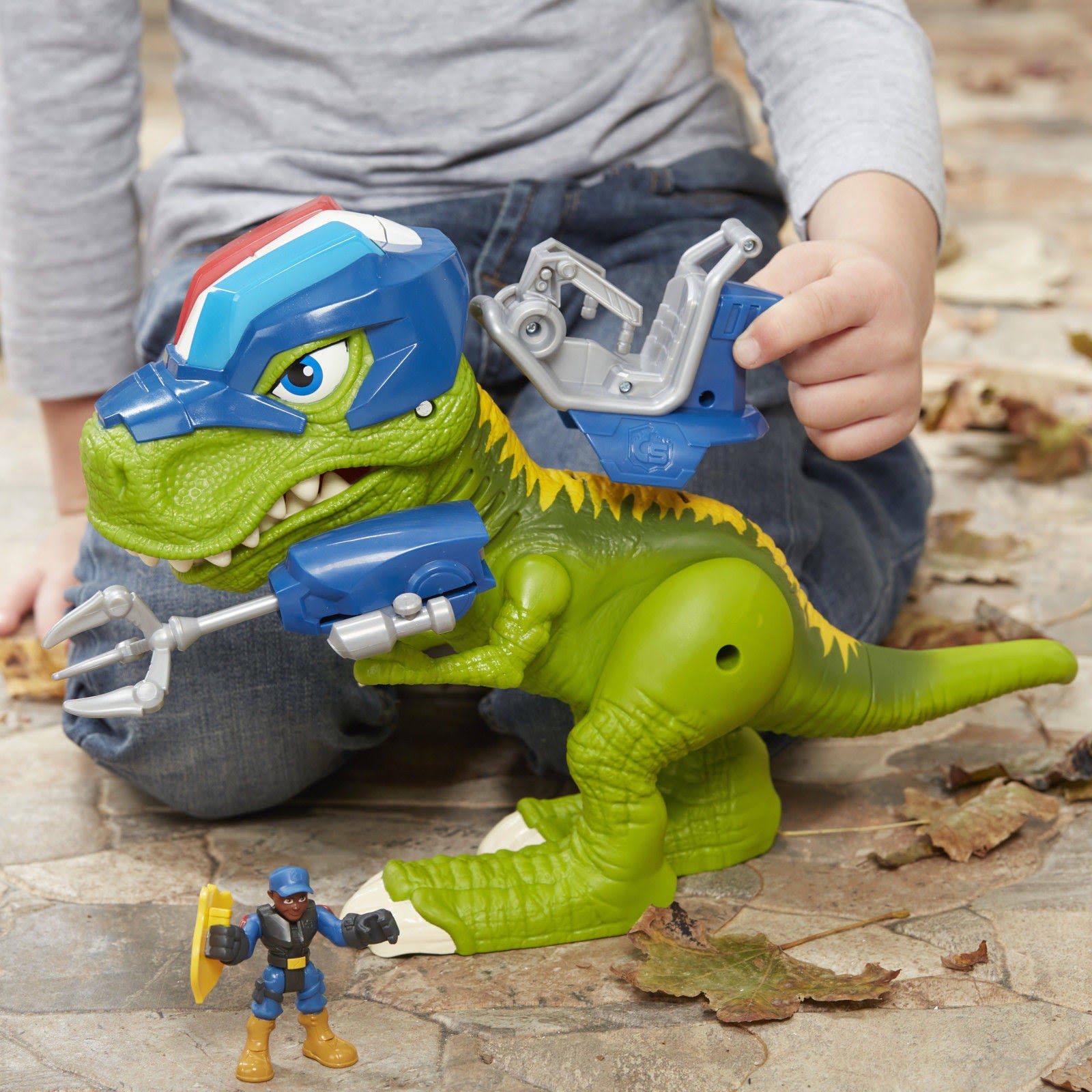 Troopersaurus and Bobby Badge K743575