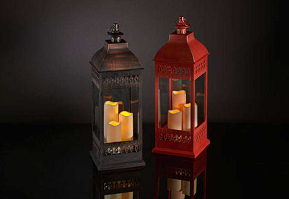 Red Triple LED Candle Lantern L824888