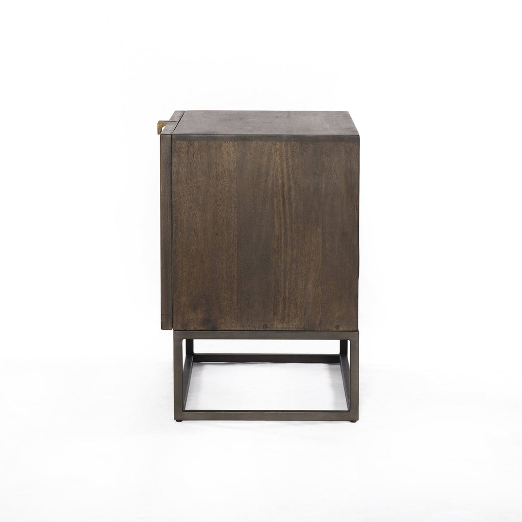 Cabinet Nightstand L525